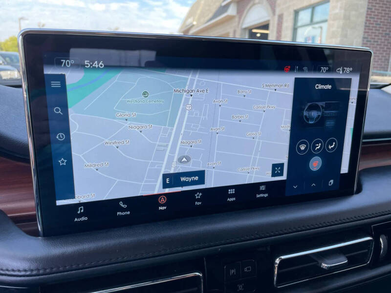 2022 Lincoln Nautilus Reserve