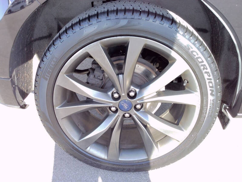 2018 Ford Edge Sport