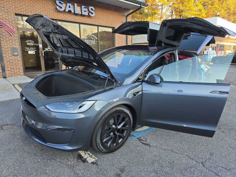 2023 Tesla Model X Standard Range