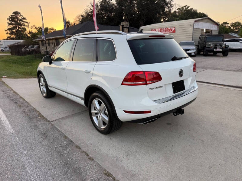 2013 Volkswagen Touareg TDI Lux