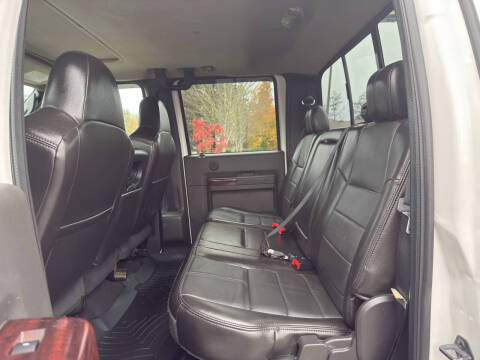 2010 Ford F-350 Super Duty Lariat