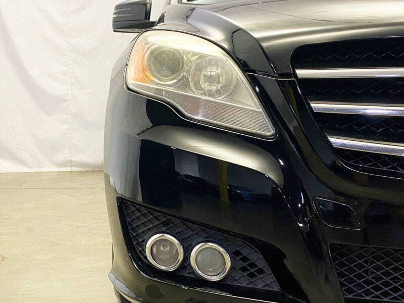 2011 Mercedes-Benz R-Class R 350 BlueTEC