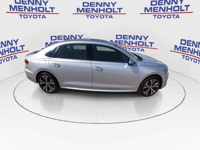 2021 Volkswagen Passat SE