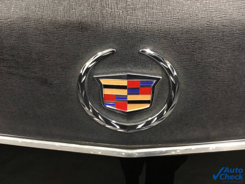 2011 Cadillac DTS Pro Coachbuilder Limo