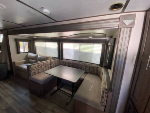 2019 Keystone RV Hideout 28 BHS WE