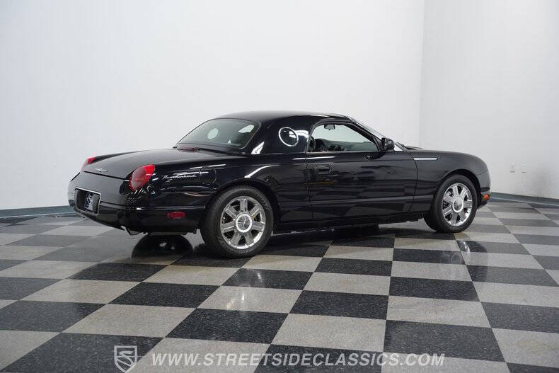 2005 Ford Thunderbird Deluxe