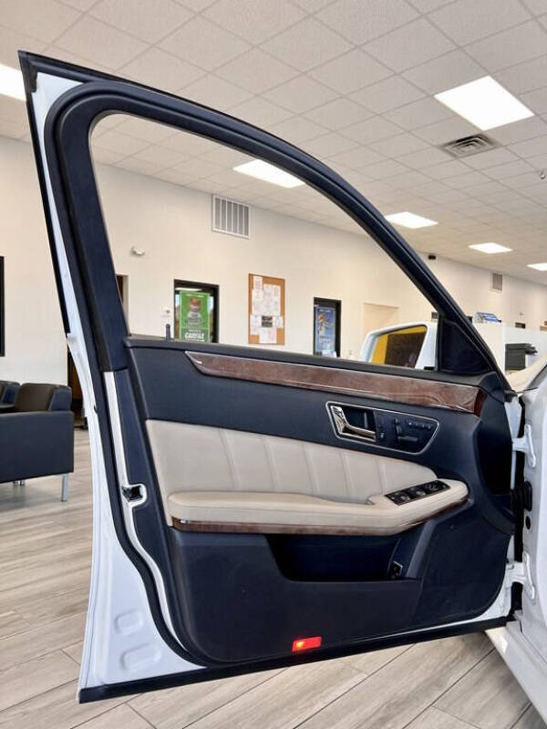 2011 Mercedes-Benz E-Class