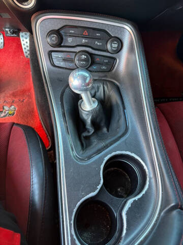 2016 Dodge Challenger R/T Scat Pack