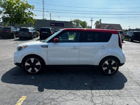 2017 Kia Soul +
