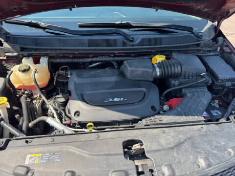 2017 Chrysler Pacifica Touring-L