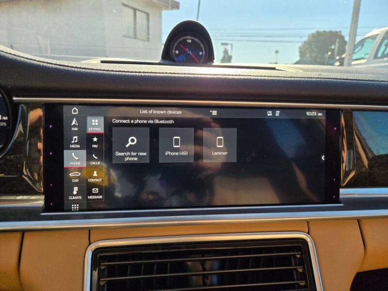 2018 Porsche Panamera