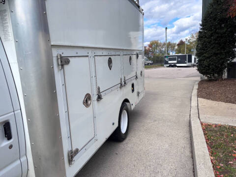 2015 Ford E-Series E-350 SD