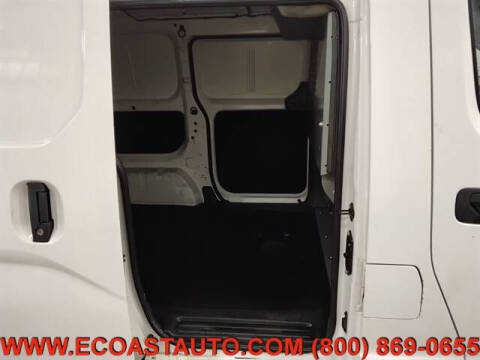 2020 Nissan NV200 SV