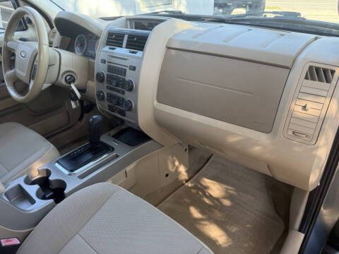 2011 Ford Escape XLT