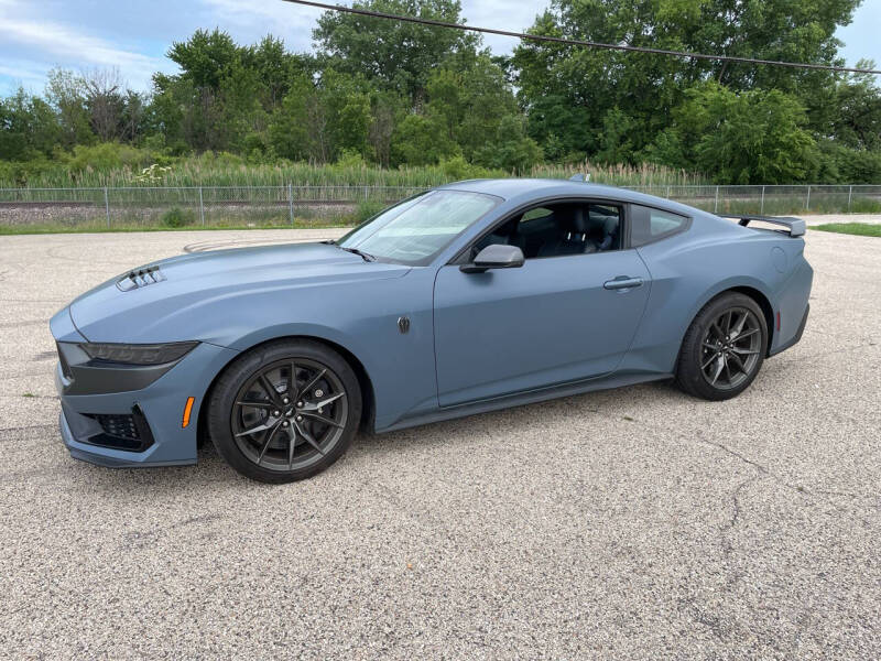 2025 Ford Mustang Dark Horse