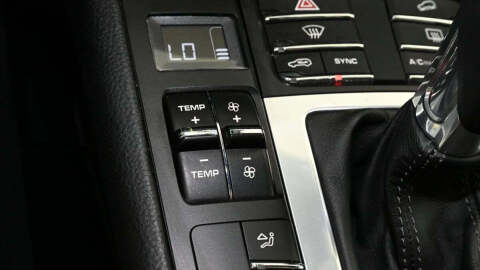 2021 Porsche Macan Turbo