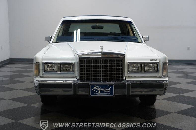 1985 Lincoln Town Car