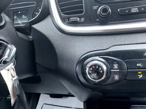 2017 Kia Sorento LX