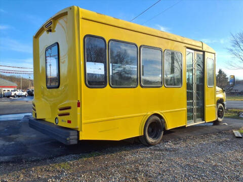 2019 Ford E-Series E-450 SD