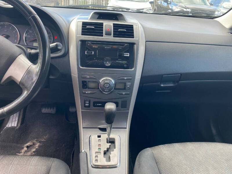 2013 Toyota Corolla S