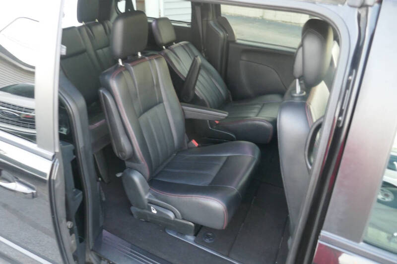 2016 Dodge Grand Caravan R/T