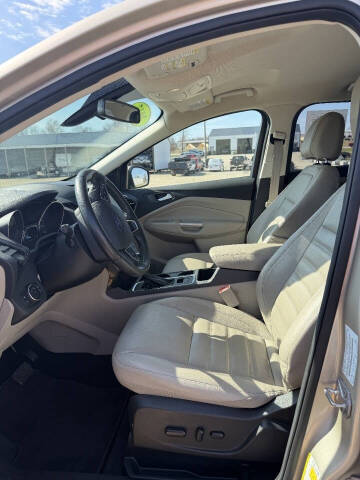 2017 Ford Escape Titanium