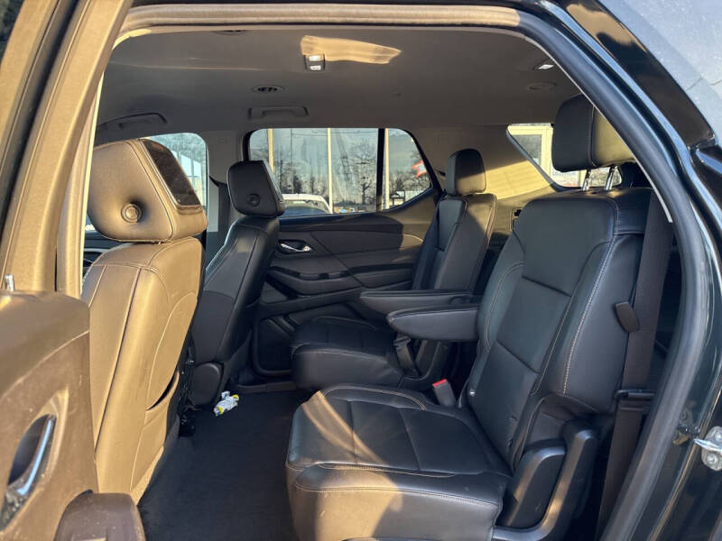 2020 Chevrolet Traverse LT Leather