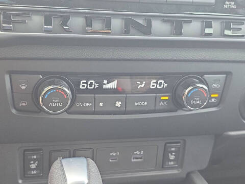 2026 Nissan Frontier SV