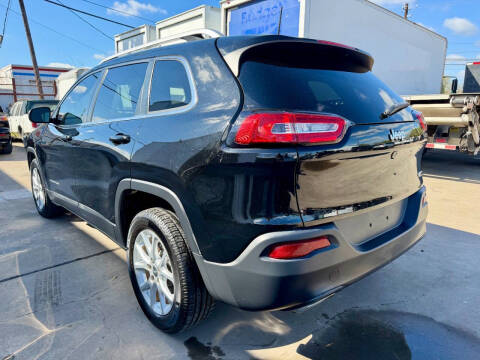 2017 Jeep Cherokee Latitude