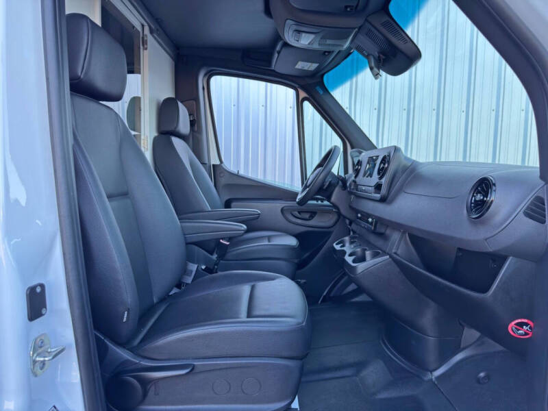 2023 Mercedes-Benz Sprinter