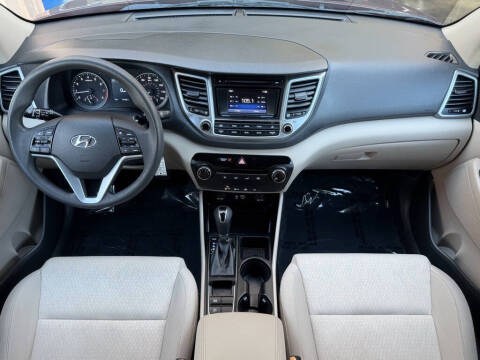 2017 Hyundai Tucson SE