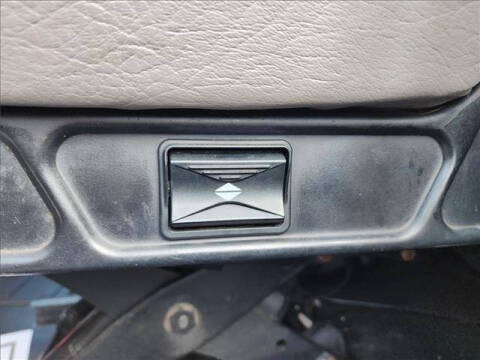 2018 Freightliner M2 106