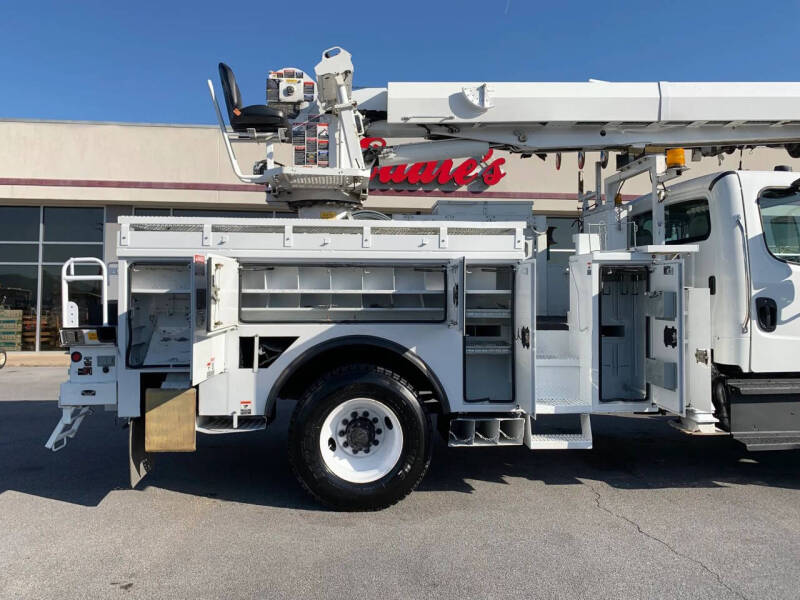 2014 Freightliner M2 106