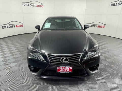 2016 Lexus IS 300