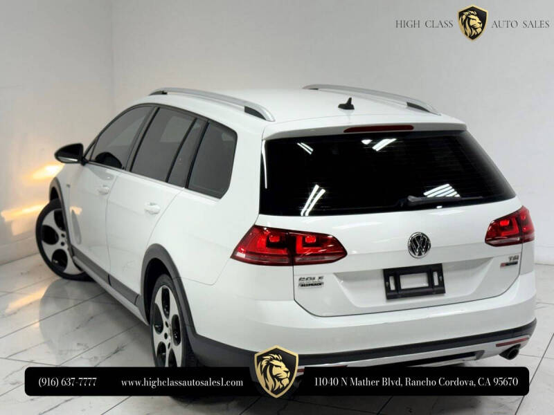 2017 Volkswagen Golf Alltrack