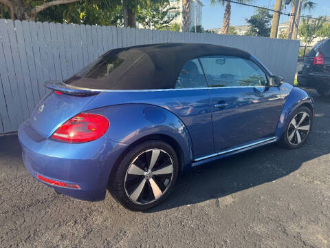 2013 Volkswagen Beetle Convertible Turbo PZEV