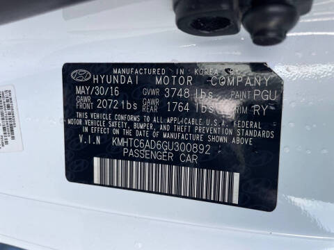 2016 Hyundai Veloster