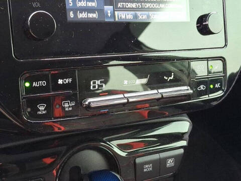 2019 Toyota Prius LE AWD-e