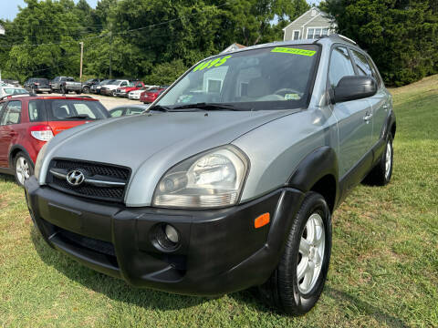 2005 Hyundai Tucson for sale at Motley's Auto World in Danville VA