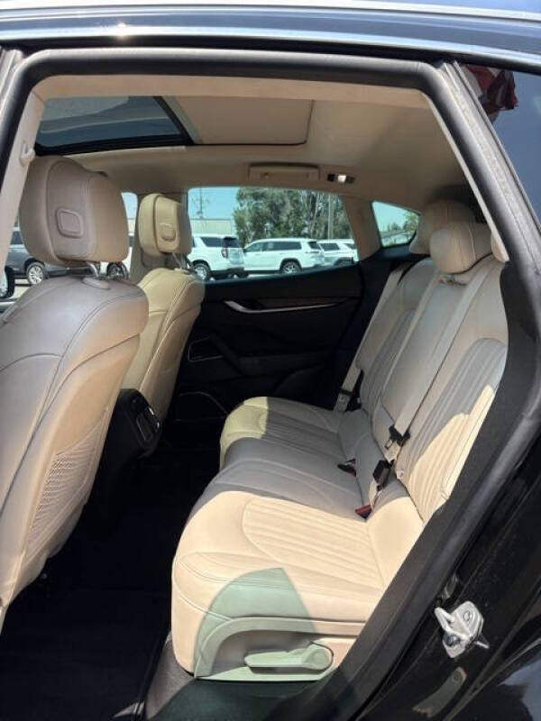 2017 Maserati Levante S