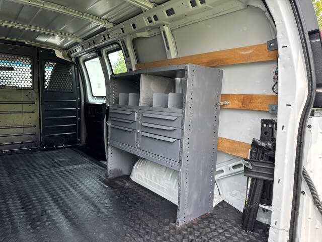 2020 Chevrolet Express 2500