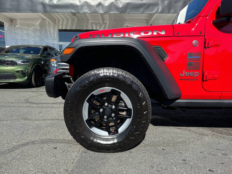 Used 2018 Jeep All-New Wrangler Unlimited Rubicon with VIN 1C4HJXFG9JW164729 for sale in Edmonds, WA