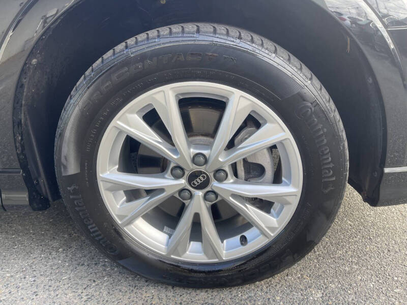 2022 Audi Q3 quattro S line Premium 45 TFSI