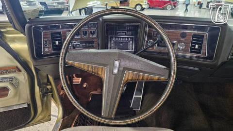 1972 Oldsmobile Ninety-Eight