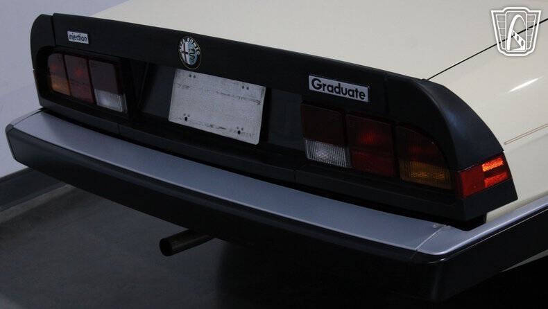 1985 Alfa Romeo Spider Veloce