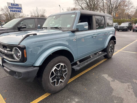 2023 Ford Bronco Outer Banks