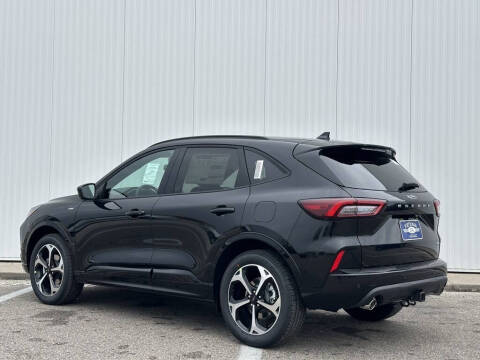 2026 Ford Escape ST-Line Elite