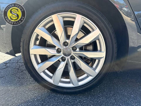 2017 Audi A4 2.0T quattro Premium