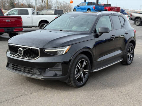 2023 Volvo XC40 B5 Core