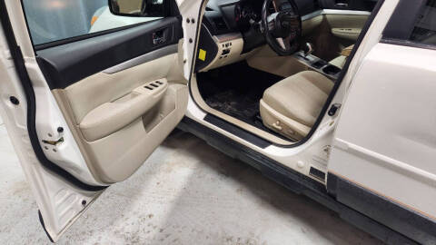 2011 Subaru Outback 2.5i Premium